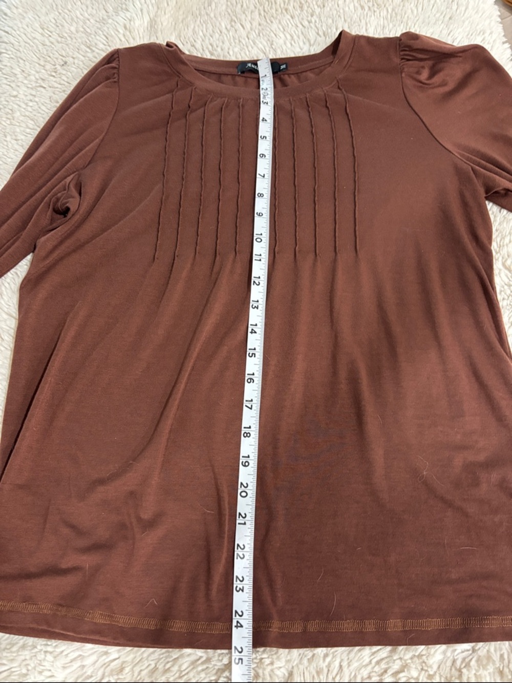 Automet Elegant Chocolate Crewneck Long Sleeve Ruffle Cuffed Top Sz M - Picture 9 of 9